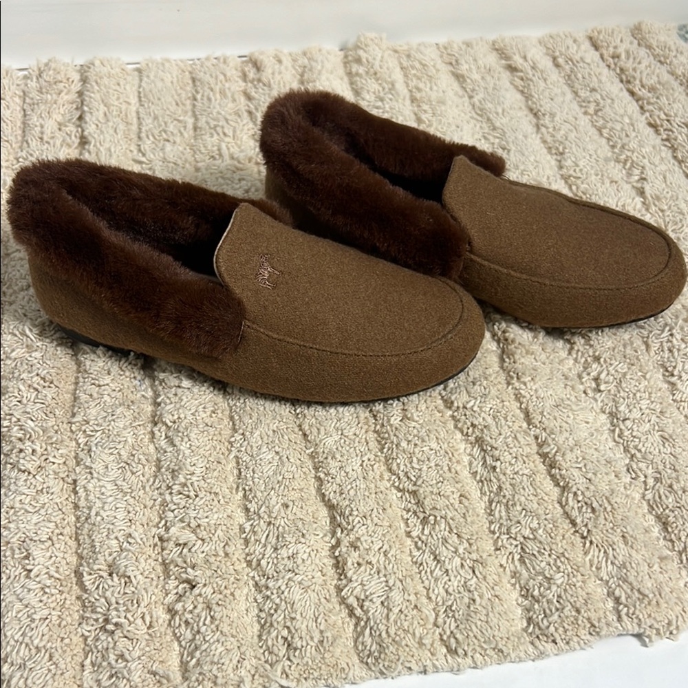 Cozy Brown Men's Slippers